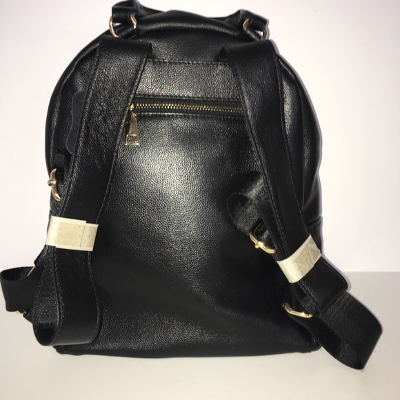 Genuine leather woman’s medium size backpack